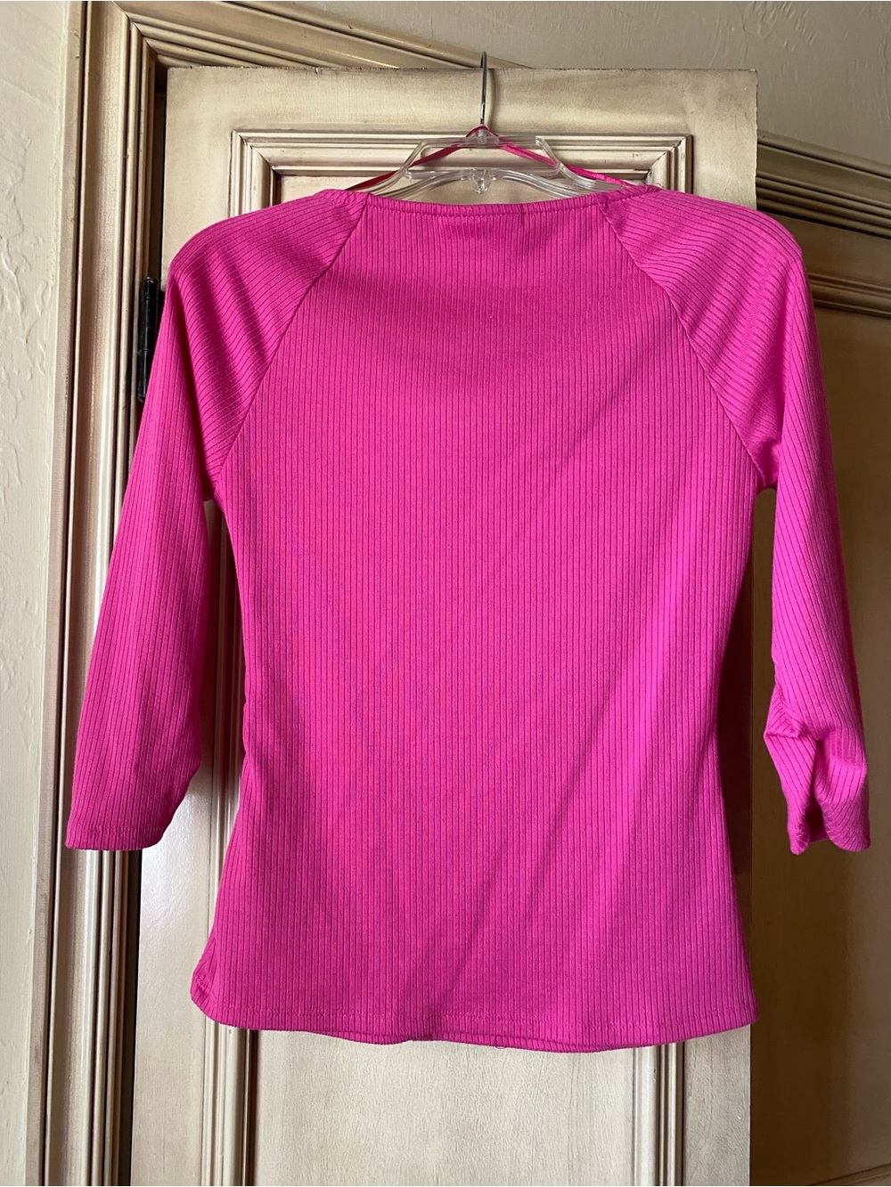 NEW Jennifer Lopez JLO Pink Women's 3/4 sleeves wrap top, size small - Picture 3 of 5